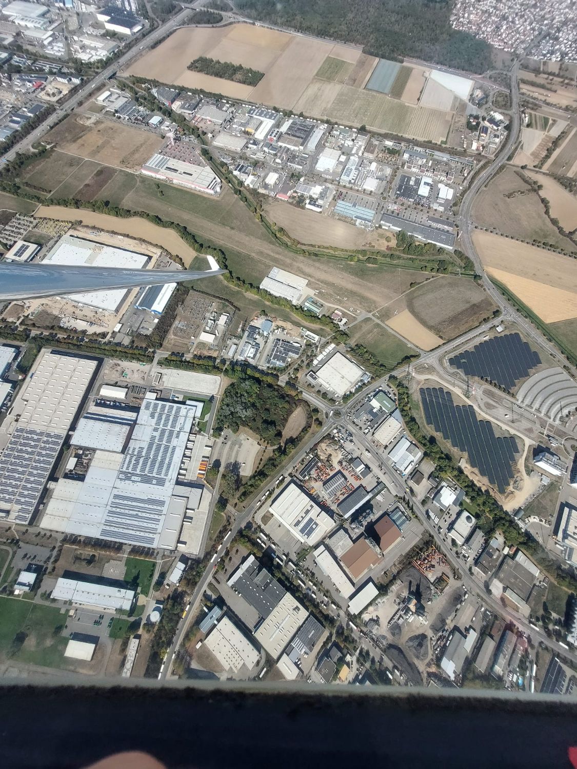 Luftbild des Flugplatzes Bruchsal